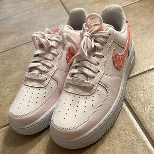 Nike Air Force 1 Pink Paisley Size 9 Womens BRAND NEW